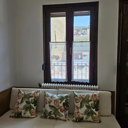 Apartament Nikol's Nook Kawala