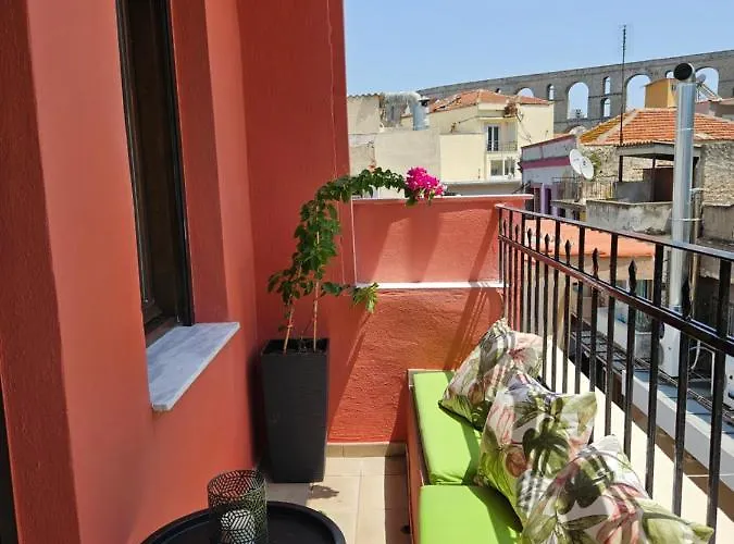 Nikol's Nook Кавала